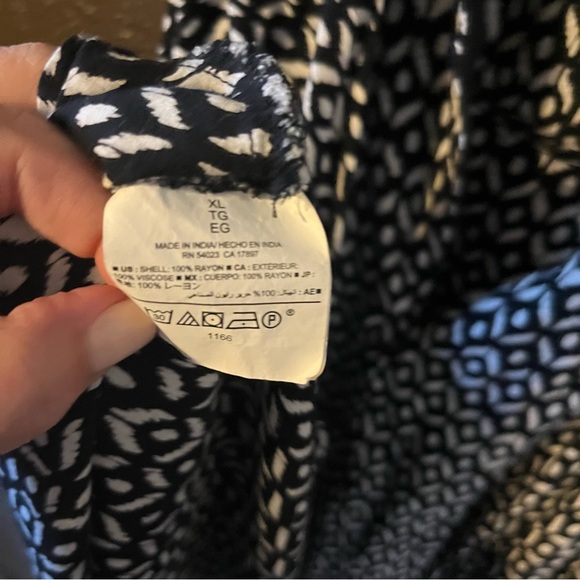 Black and White Pattern Print Swing Dress, Size XL, Fray Strap - See photo - Picture 9 of 9